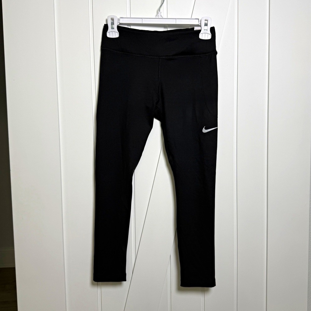 Nike Dri-FIT NWT Women's Black Cropped Leggings Size Small Activewear Sporty